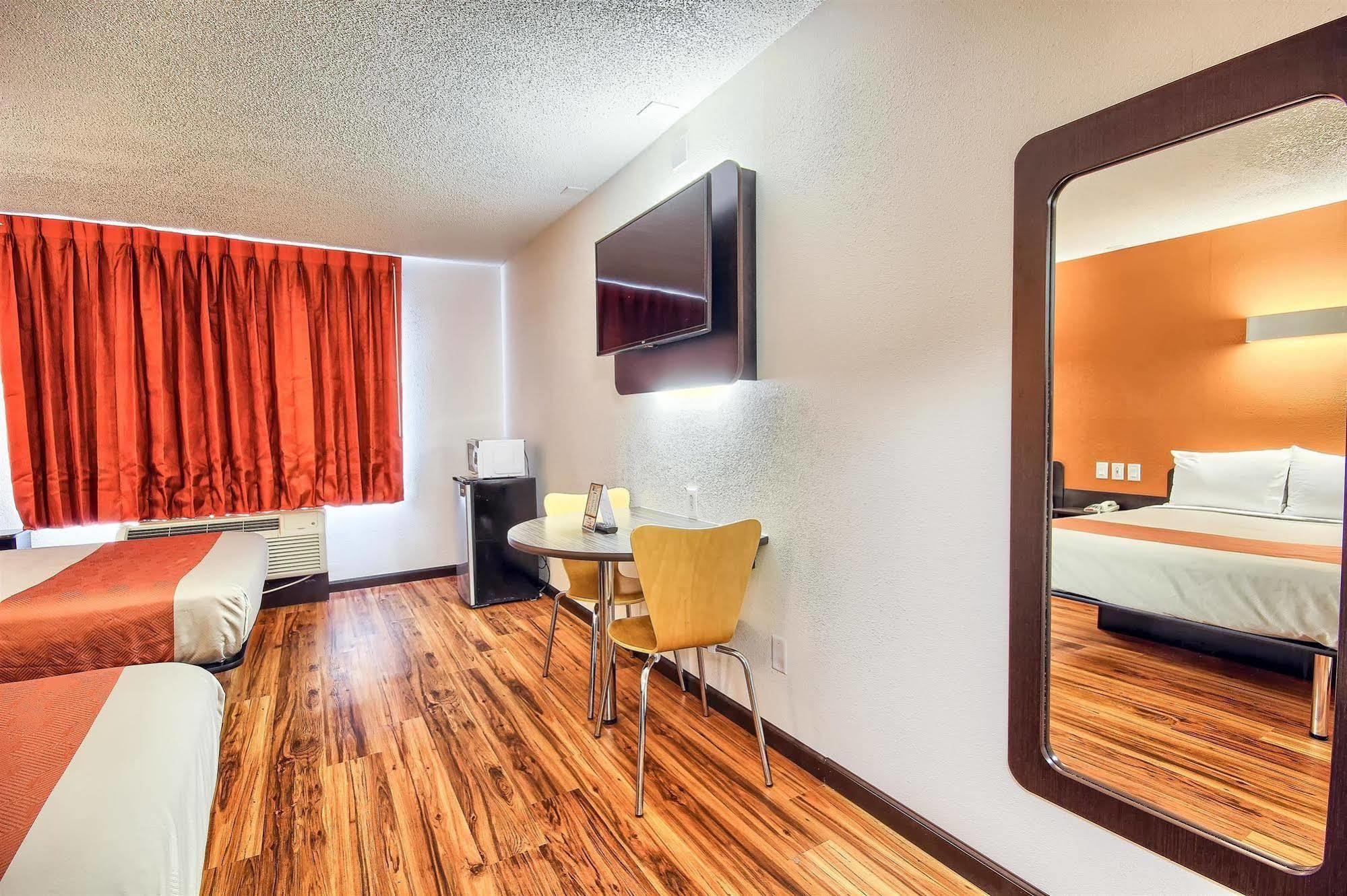 Motel 6-Columbus, Oh - West Dış mekan fotoğraf